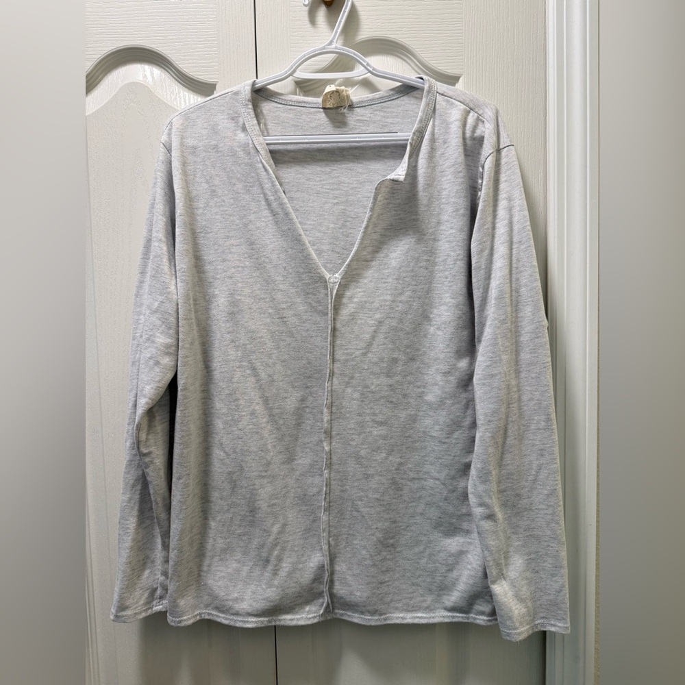 Fantastic Fawn lightweight top in size medium